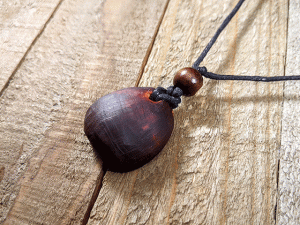 hand-carved avocado stone friendship necklace