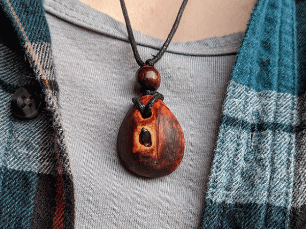 Hand-Carved Avocado Stone Red Garnet Necklace Natural Jewelry with Healing Stones