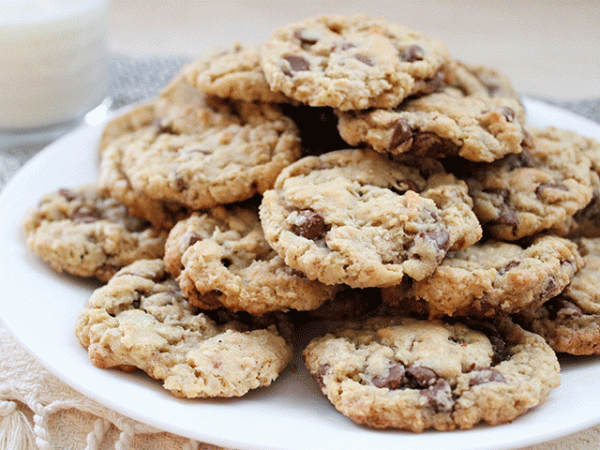 featured-chocolate-chip-cookies - Jennibeemine