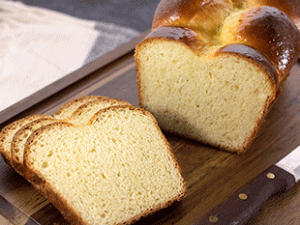 beginner brioche sandwich bread