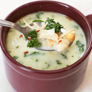 creamy kale and chickepea chicken soup for one