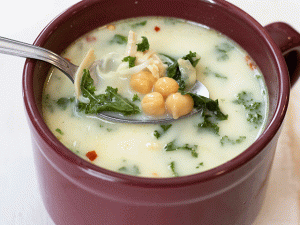 creamy kale and chickpea chicken soup for one