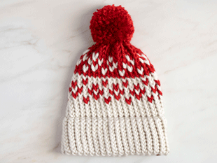 loom knit red and white beanie by jennibeemine